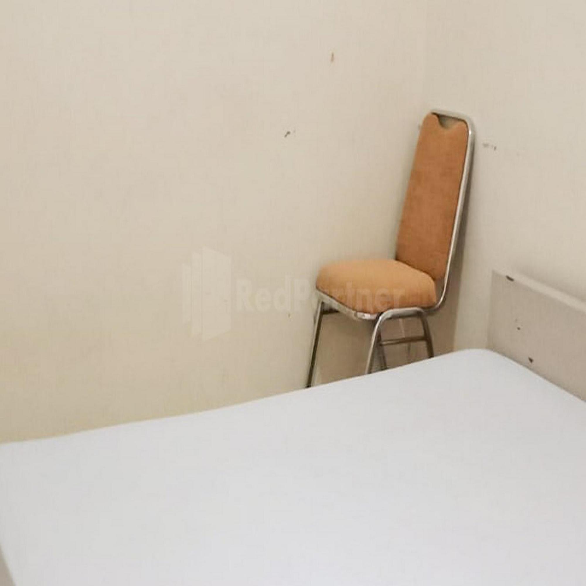 OYO 90998 Wisma Pinggir Tanjung Pinang Esterno foto