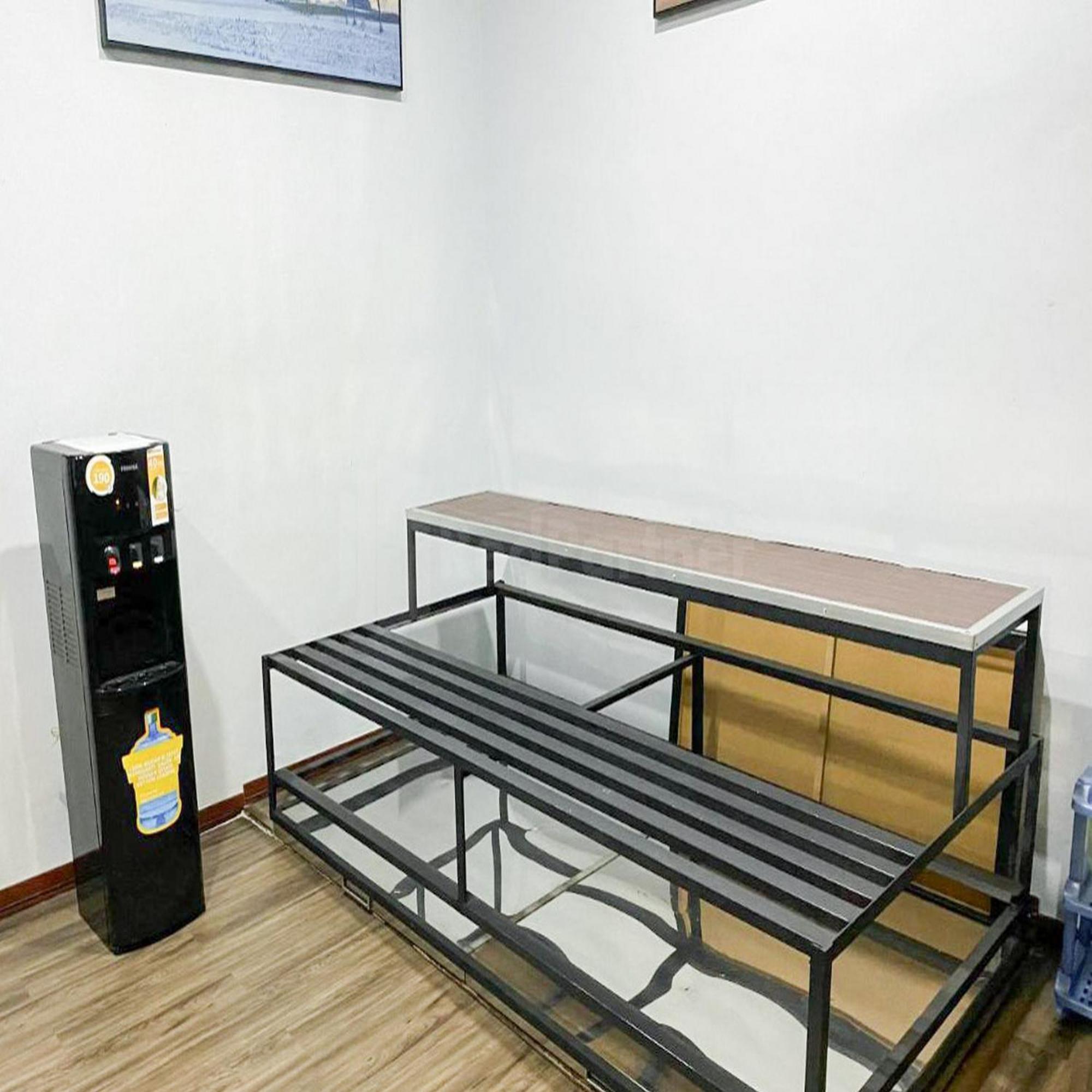 OYO 90998 Wisma Pinggir Tanjung Pinang Esterno foto